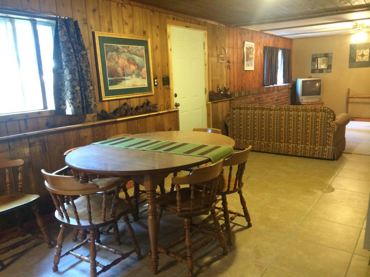 Alpine Motel Branch ภายนอก รูปภาพ
