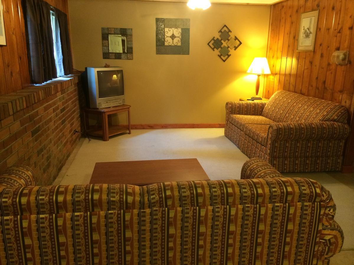 Alpine Motel Branch ภายนอก รูปภาพ